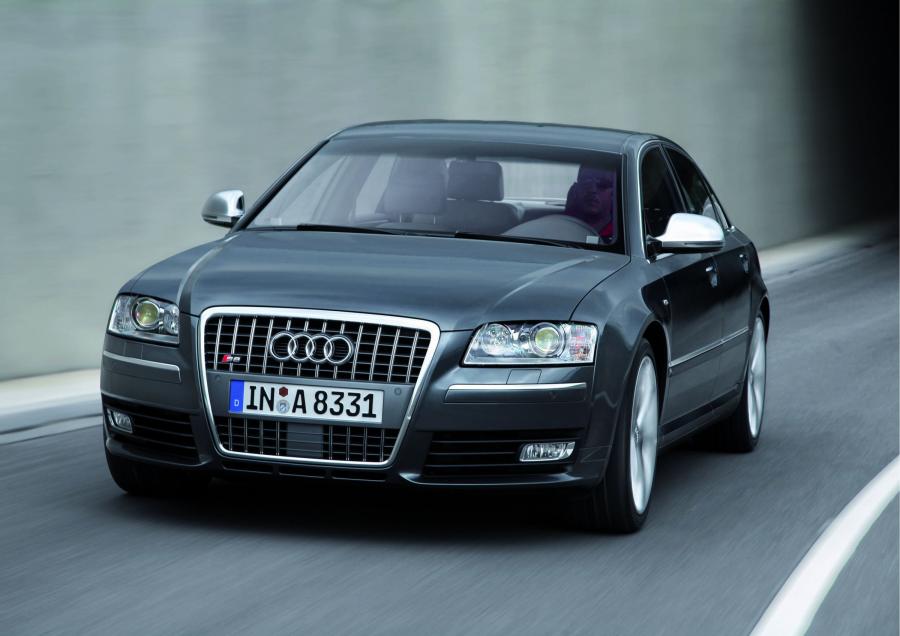  Audi S8 (D3) 2008 года  (WW) (фото 10 из 15)